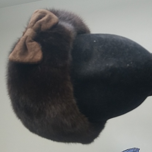 Vintage Real Mink Fur & Suede Hat With Cute Bow - Picture 9 of 10